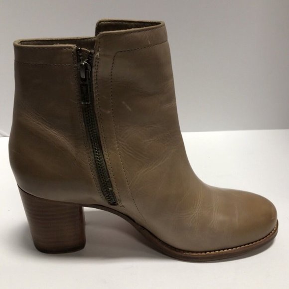 Frye Womens Addie Inside Zip Short Boot Size 9.5M - Picture 2 of 6